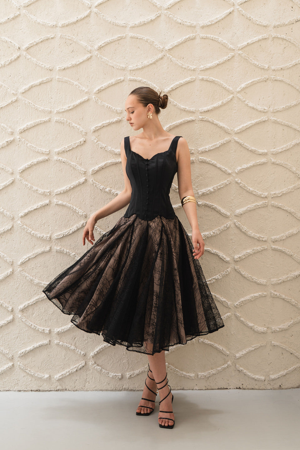 COMA LABEL - Elysia Midi Dress