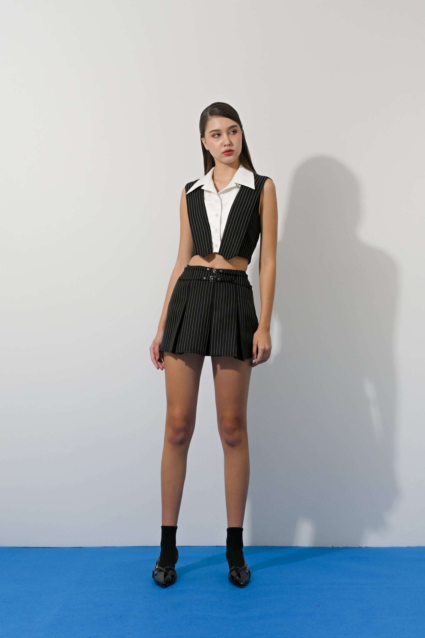 OFFICIAL CRUE - Morgan Crop Shirt