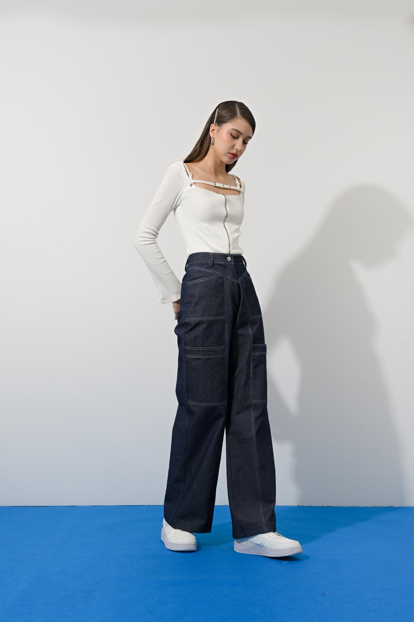 OFFICIAL CRUE - Monsoon Jeans