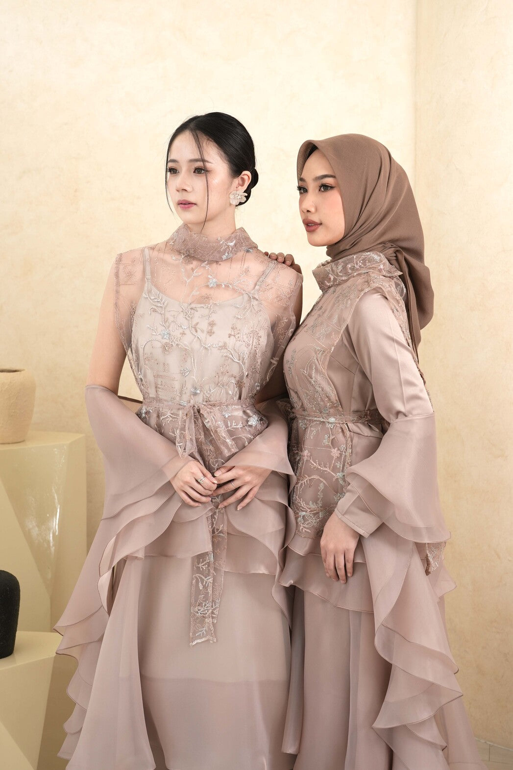 OFFICIAL CROI - Verena Set Dress